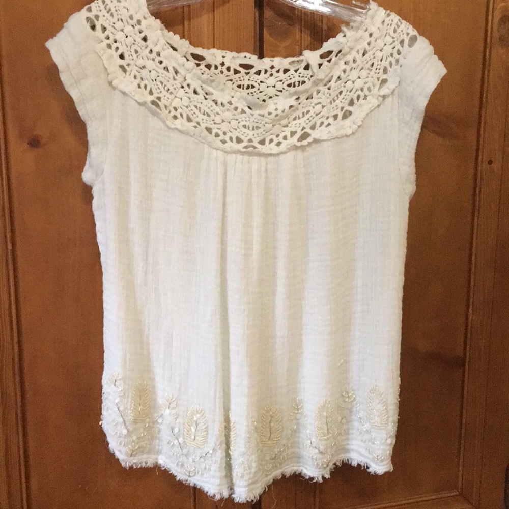 Anthropologie Floreat Gauzy Heavyweight Top